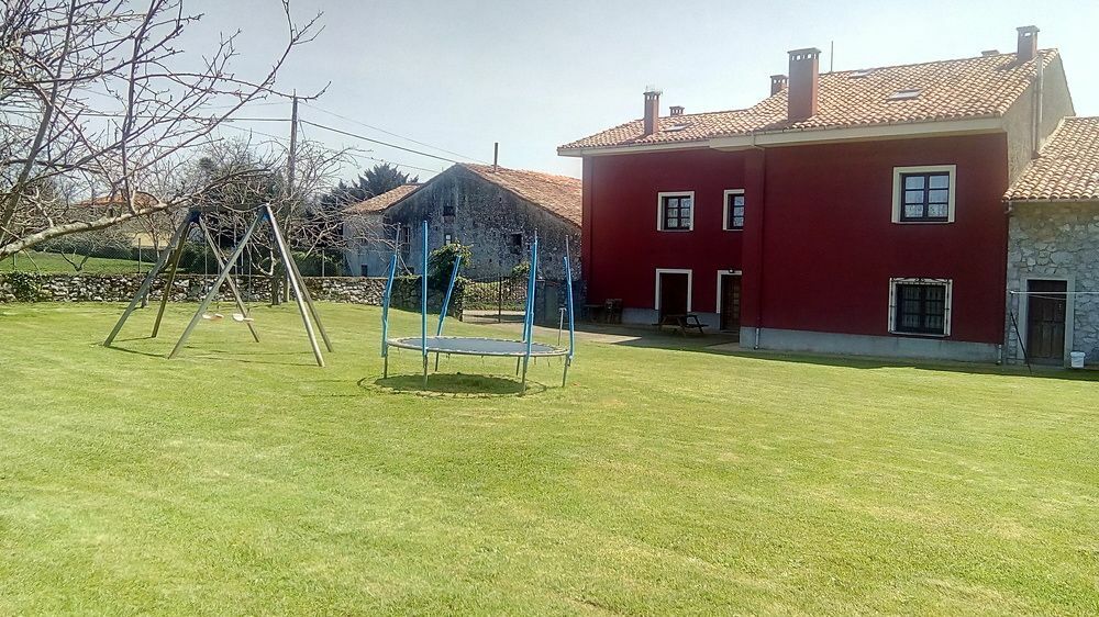 Apartamentos Rurales Ovio Llanes Bagian luar foto