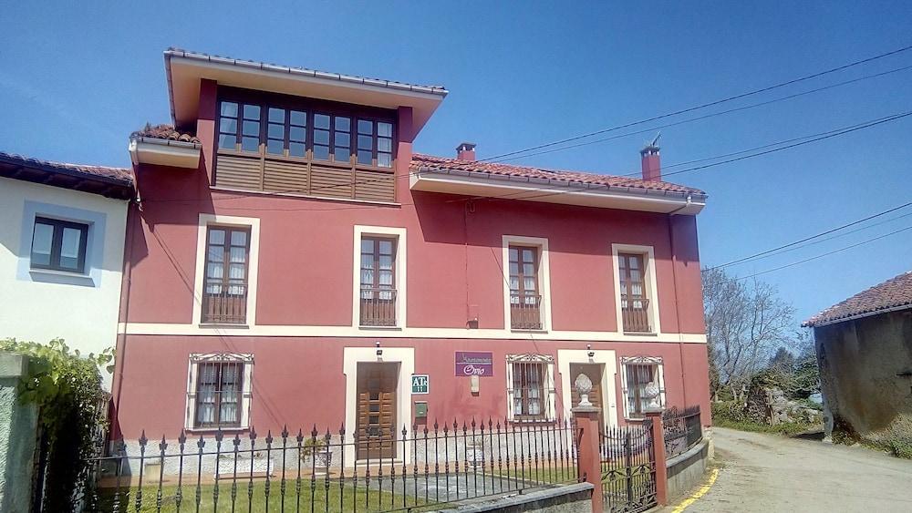 Apartamentos Rurales Ovio Llanes Bagian luar foto